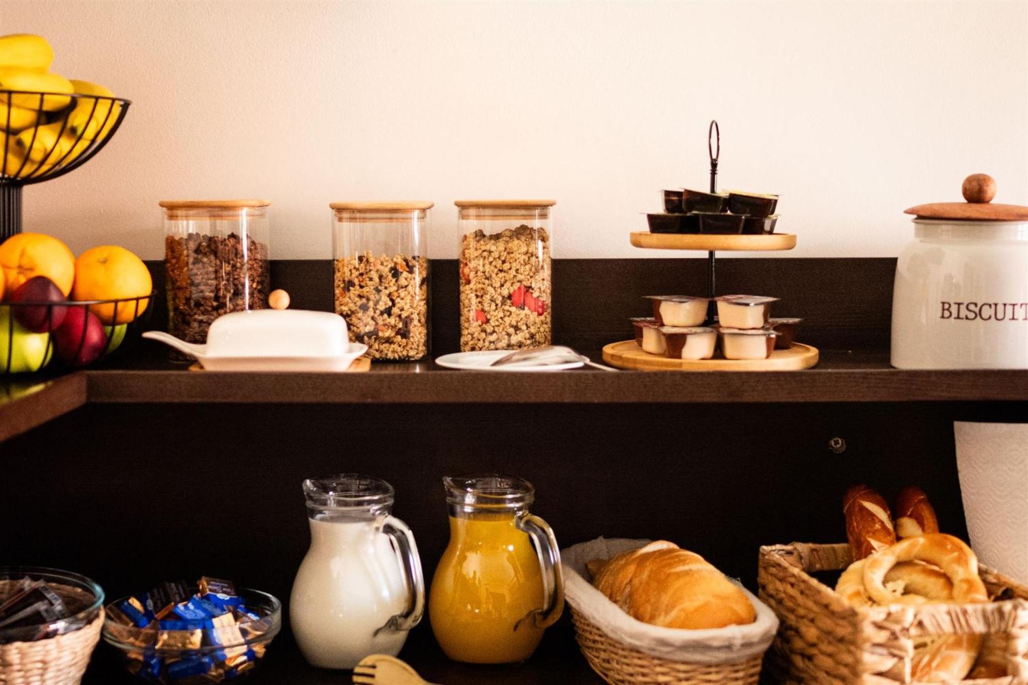 Atrium Bed & Breakfast Sremska Mitrovica Eksteriør bilde