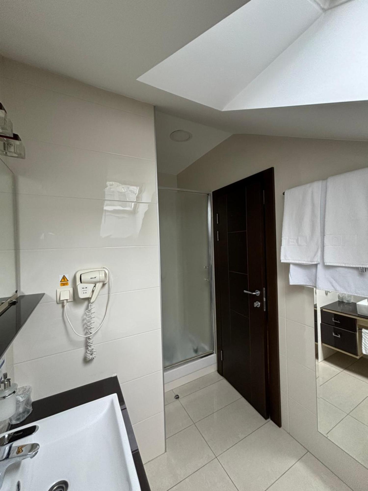 Atrium Bed & Breakfast Sremska Mitrovica Eksteriør bilde